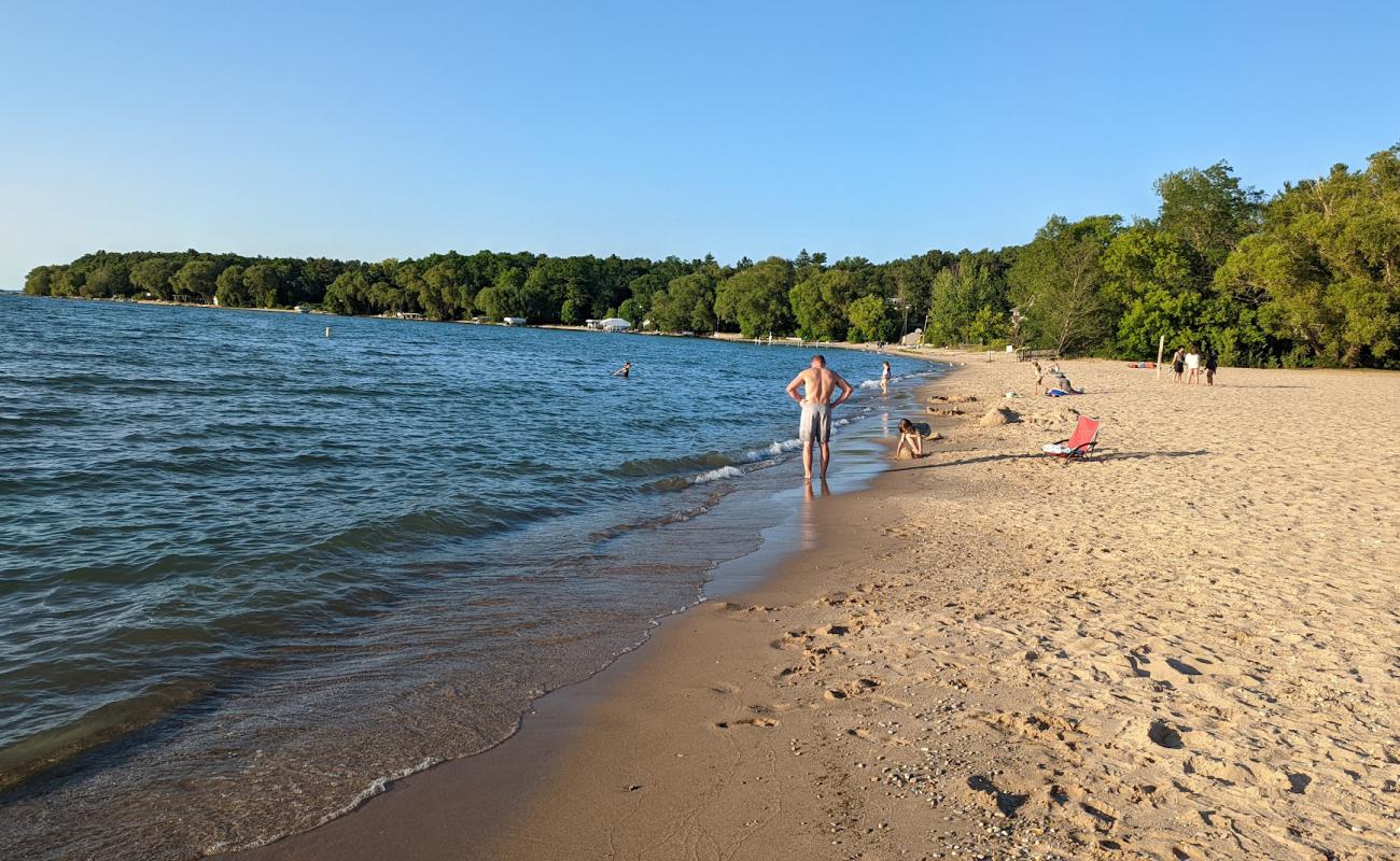 Photo of Bryant Park Beach with bright sand surface