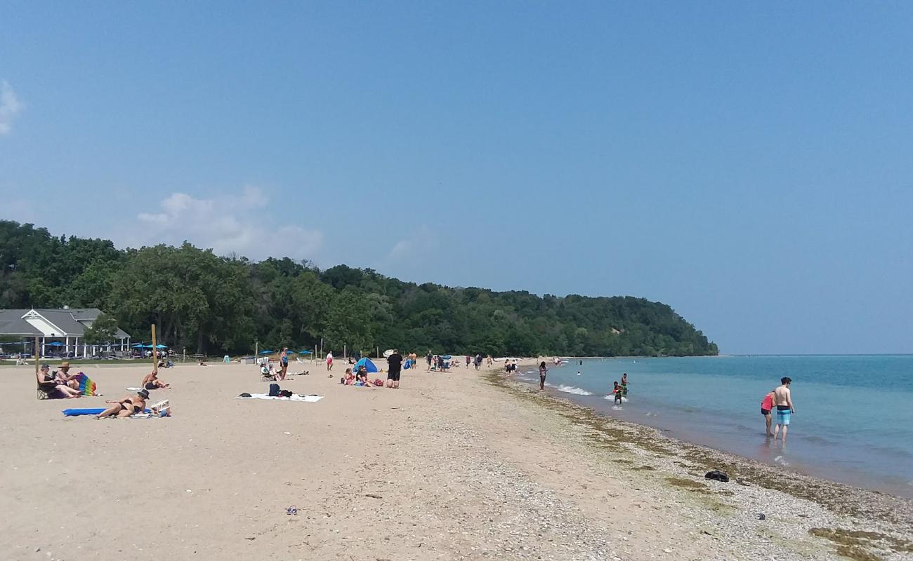 Photo of Grant Park Beach with light sand &  pebble surface