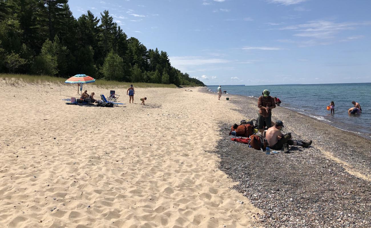 Photo of Twelvemile Beach with light sand &  pebble surface