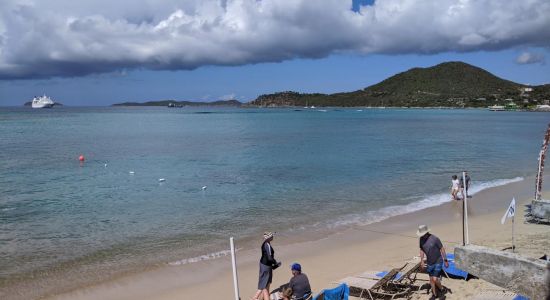 Fischer's Cove beach