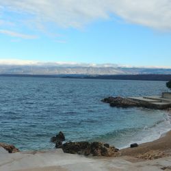 Photo of Uhlic beach with turquoise pure water surface